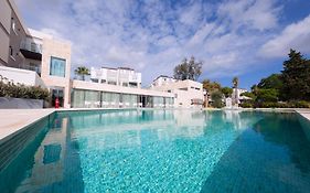 Urban Valley Resort & Spa